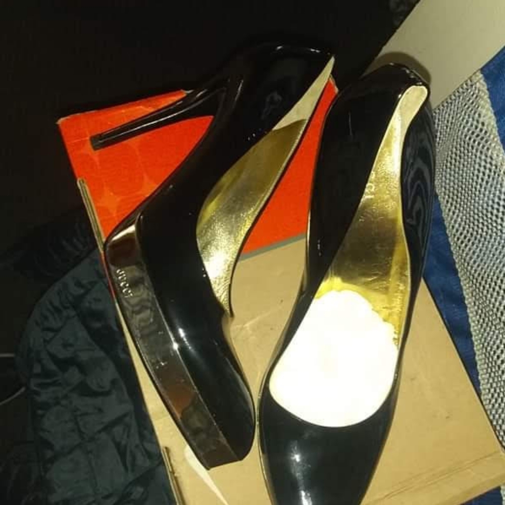 Gucci heels